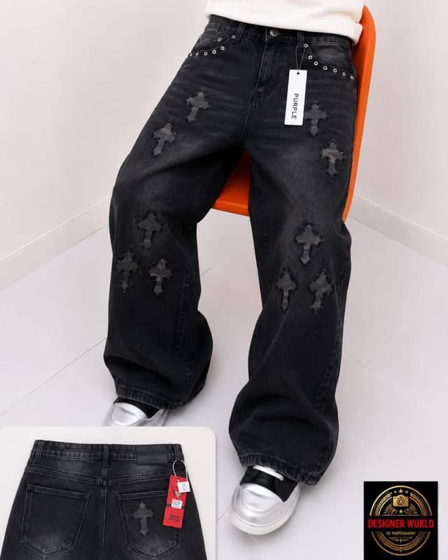 Men’s baggy jeans , vintage shirts , perfumes,men’s slide